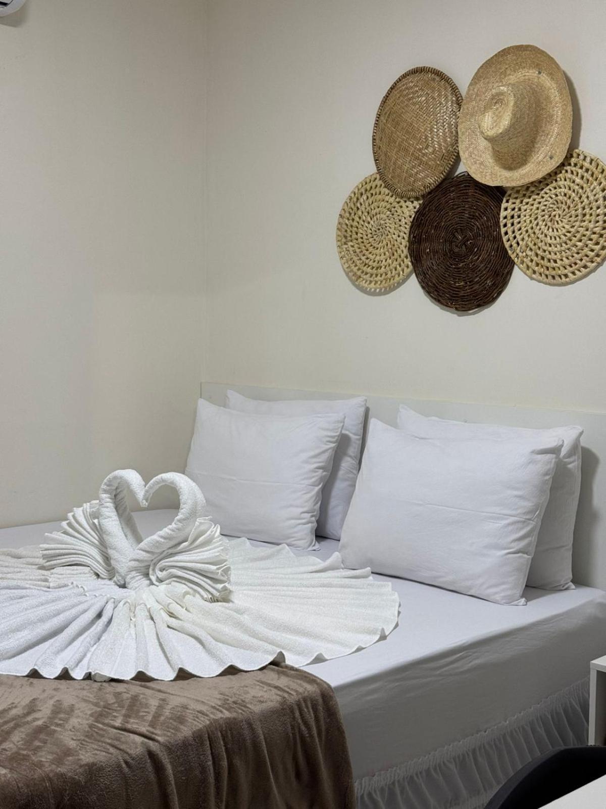 Village Comfort Hotel Canindé de São Francisco Esterno foto